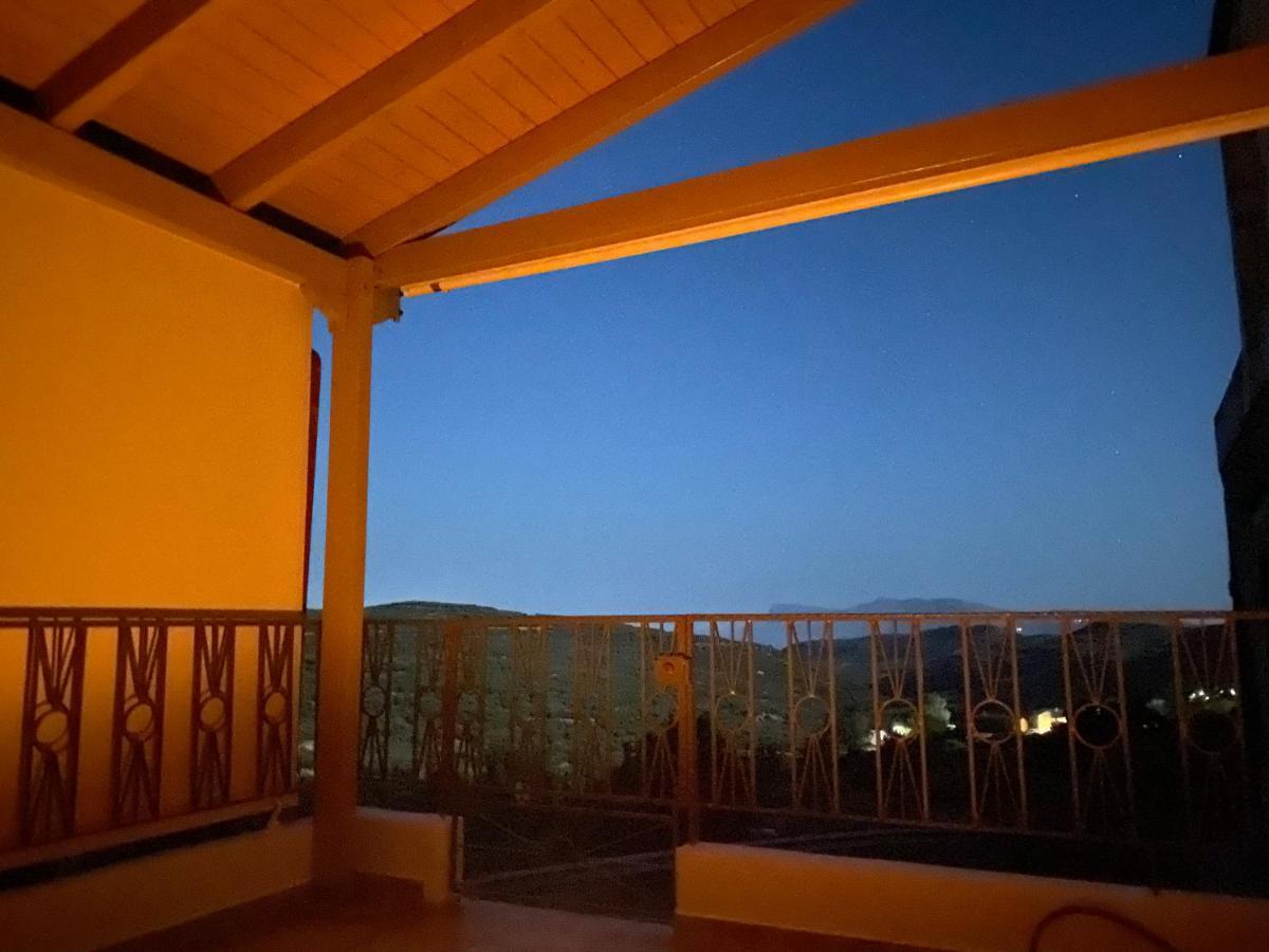 Αρχοντικό Στα Τοπόλια Villa Kalathenai Екстериор снимка