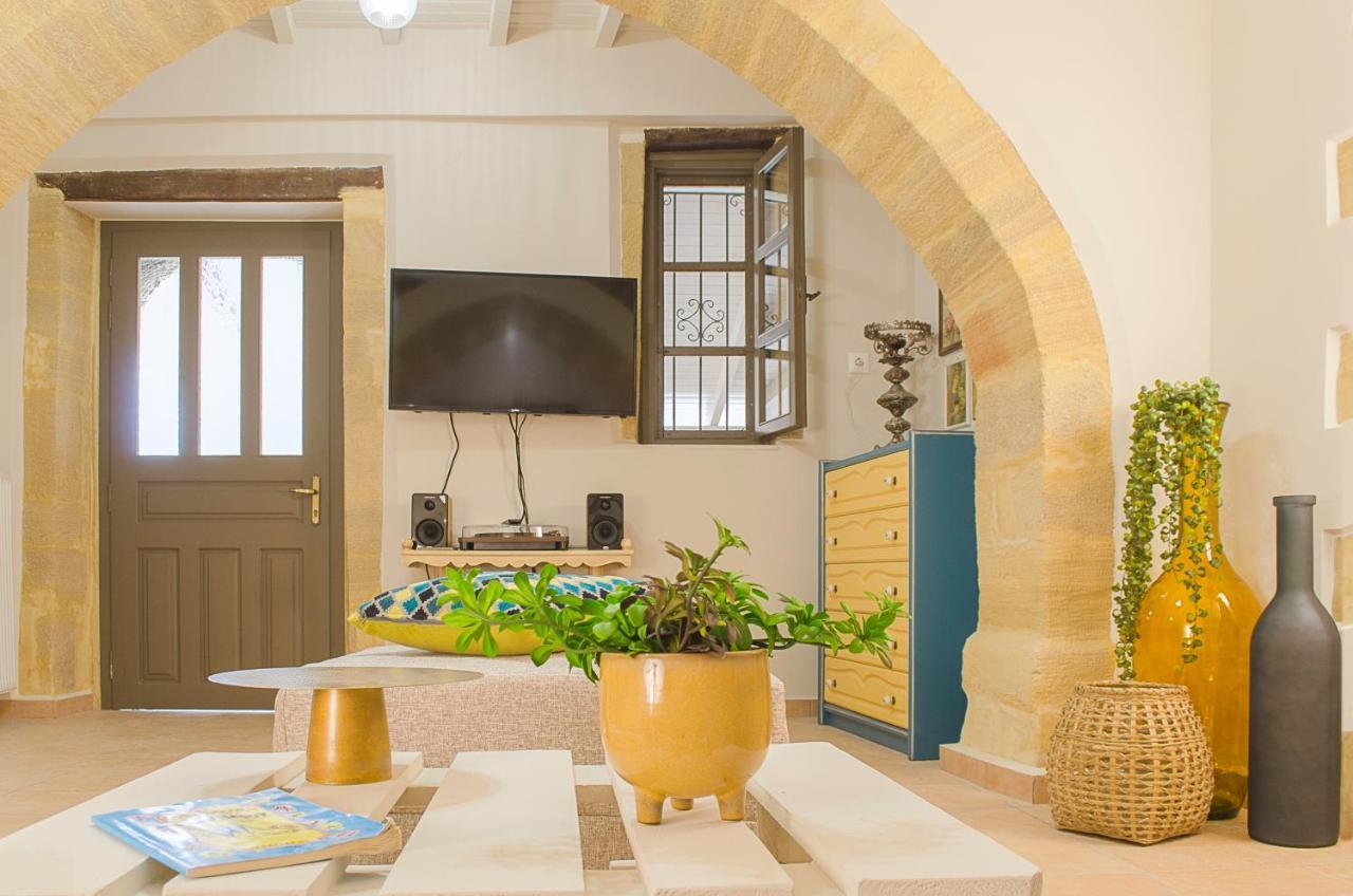 Αρχοντικό Στα Τοπόλια Villa Kalathenai Екстериор снимка