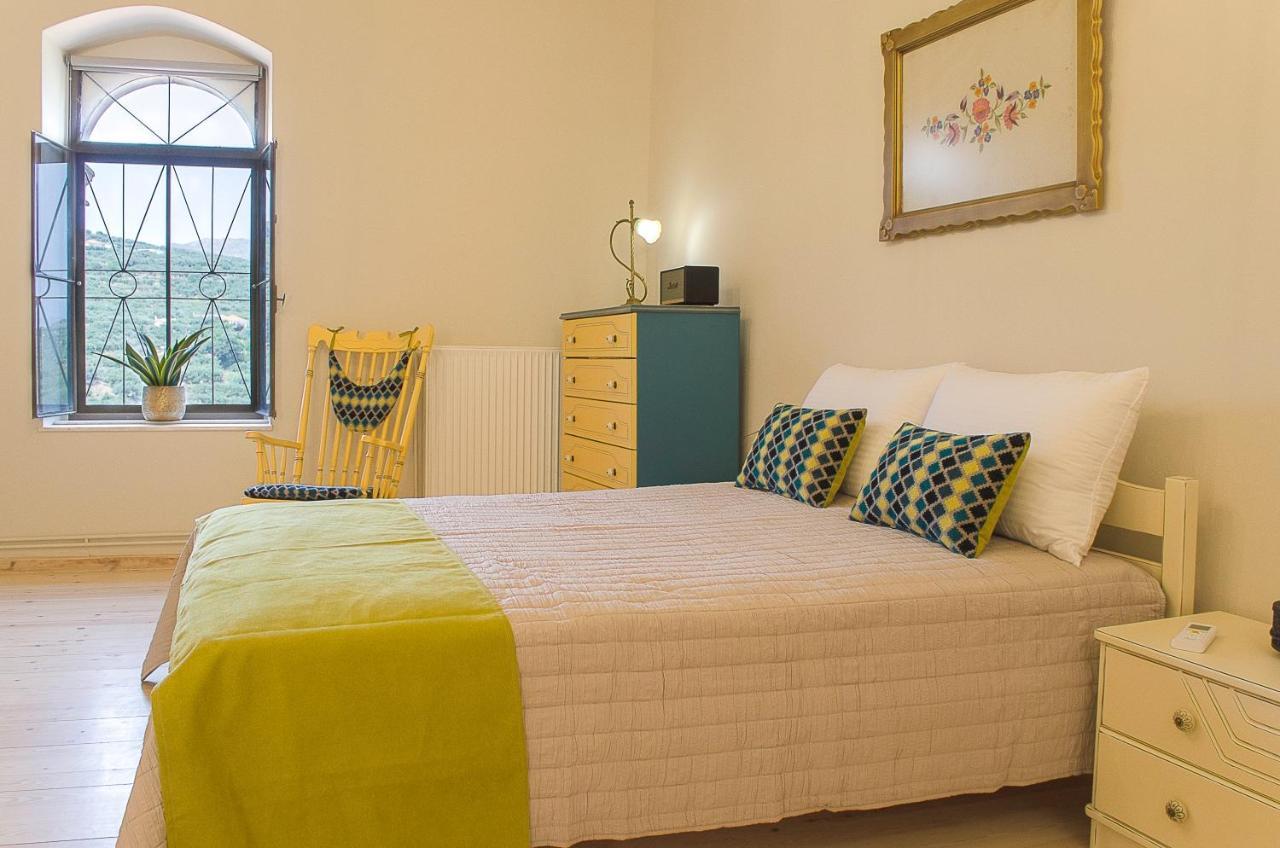 Αρχοντικό Στα Τοπόλια Villa Kalathenai Екстериор снимка